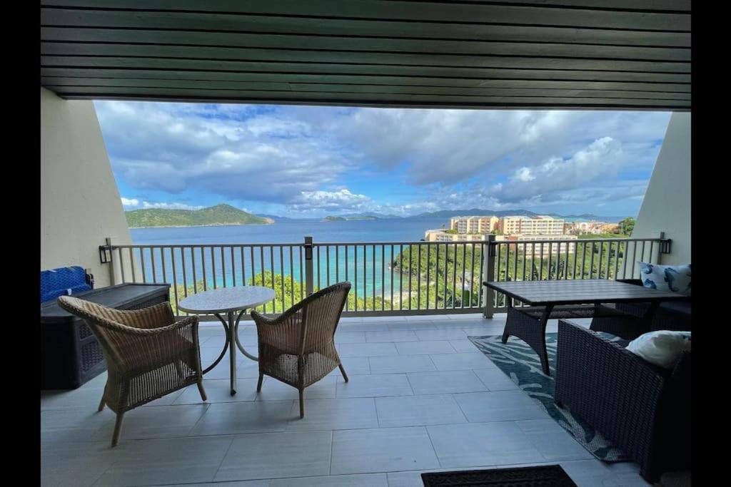 Mermaid Escape - Amazing Views! East End  Bagian luar foto